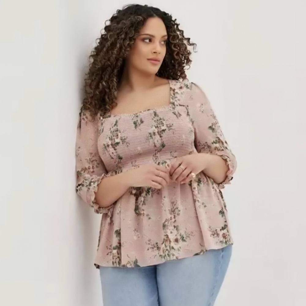 Torrid Smocked Floral Sheer Sleeve Babydoll Chiffon Top Size 00
